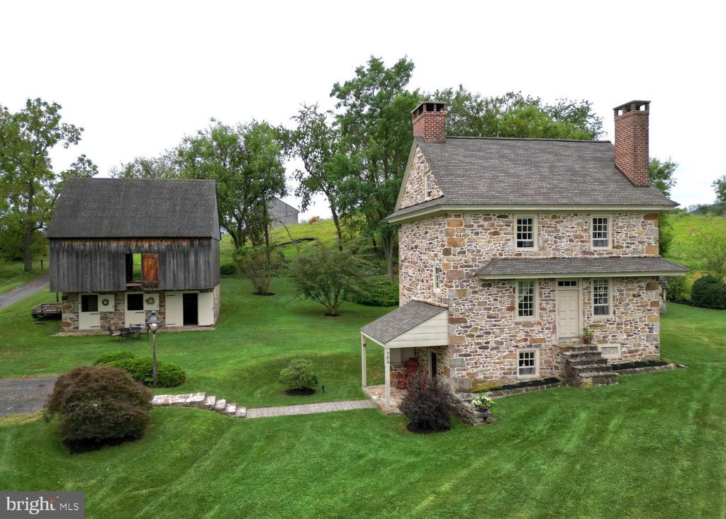 784 COFFEE RUN RD, Reedsville, PA 17084