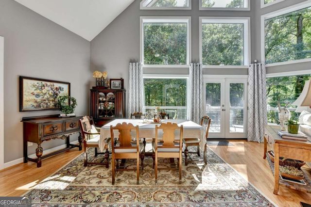 6173 Pine Circle, Flowery Branch, GA 30542