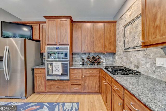 6173 Pine Circle, Flowery Branch, GA 30542