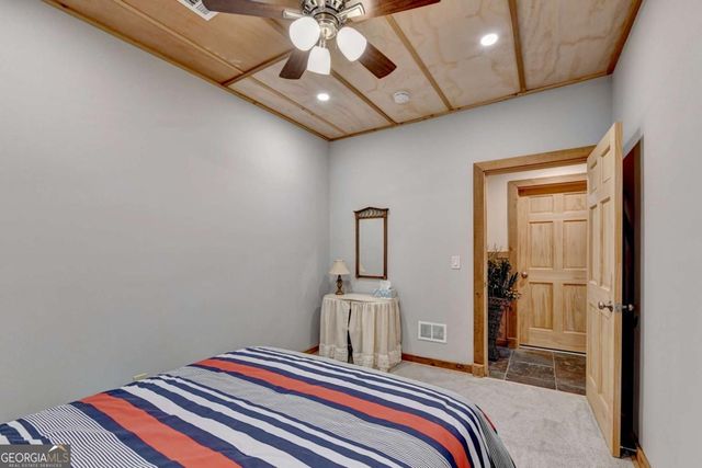 6173 Pine Circle, Flowery Branch, GA 30542