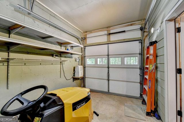 6173 Pine Circle, Flowery Branch, GA 30542