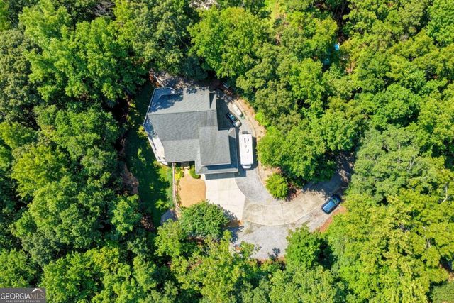 6173 Pine Circle, Flowery Branch, GA 30542
