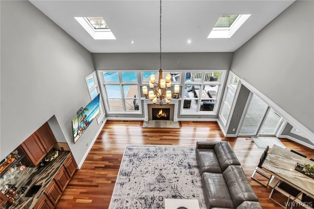 8154 Golden Oak Circle, Clarence, NY 14221