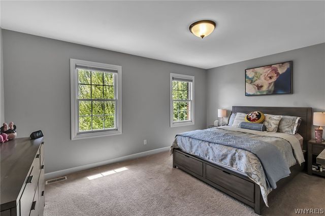 8154 Golden Oak Circle, Clarence, NY 14221
