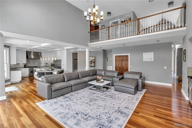 8154 Golden Oak Circle, Clarence, NY 14221