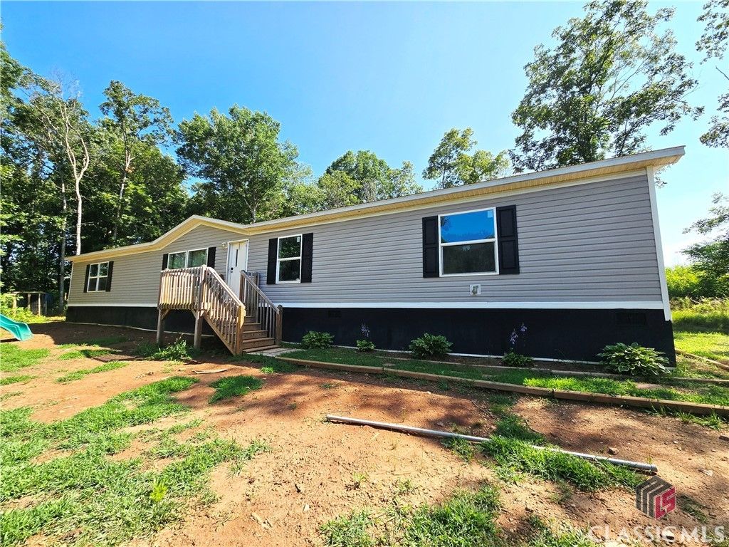 305 Langford Carey Road, Danielsville, GA 30633