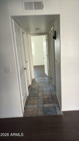 86 W CALLE DE CABALLOS --, Tempe, AZ 85284
