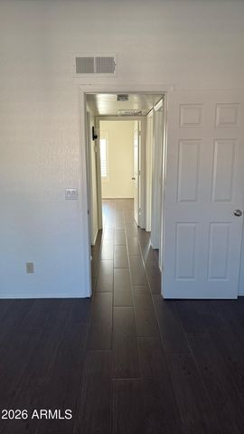86 W CALLE DE CABALLOS --, Tempe, AZ 85284