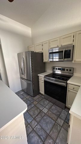 86 W CALLE DE CABALLOS --, Tempe, AZ 85284