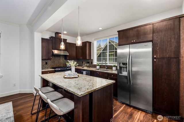 297 NE Denny Way, Issaquah, WA 98029