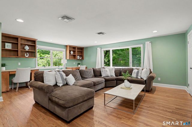 71 High Point Road, Westport, CT 06880