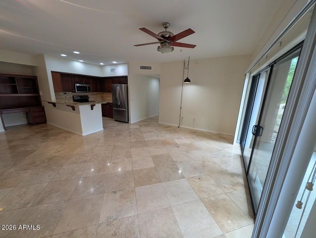 20660 N 40TH Street 1052, Phoenix, AZ 85050