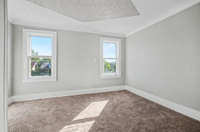 15457 Cloverlawn Avenue, Detroit, MI 48238
