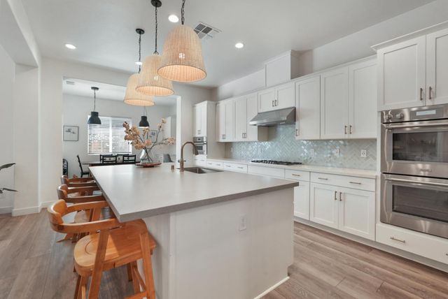 2513 Feathermint Ln, Turlock, CA 95382