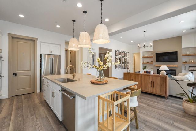 2513 Feathermint Ln, Turlock, CA 95382