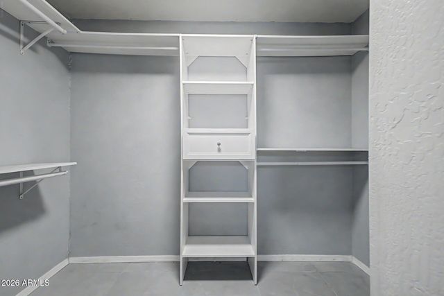 3222 W APOLLO Road, Phoenix, AZ 85041