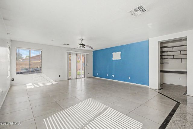 3222 W APOLLO Road, Phoenix, AZ 85041