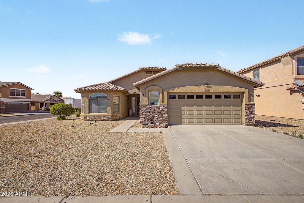 3222 W APOLLO Road, Phoenix, AZ 85041