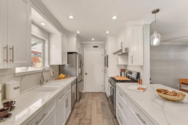 514 E Moorehaven Drive, Carson, CA 90746