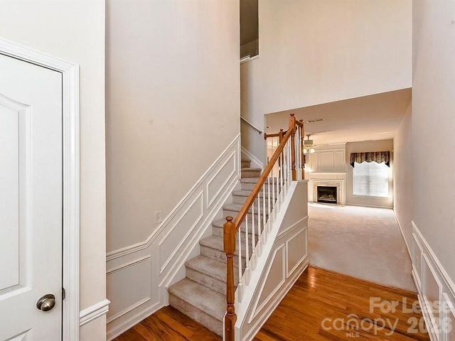 9043 Mcalwaine Preserve Avenue, Charlotte, NC 28277