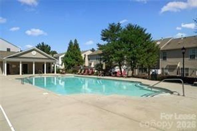 9043 Mcalwaine Preserve Avenue, Charlotte, NC 28277