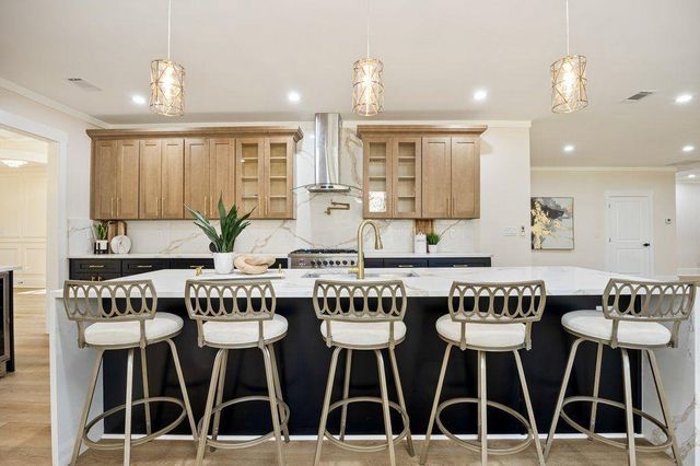 1755 SNAPFINGER Road, Decatur, GA 30032