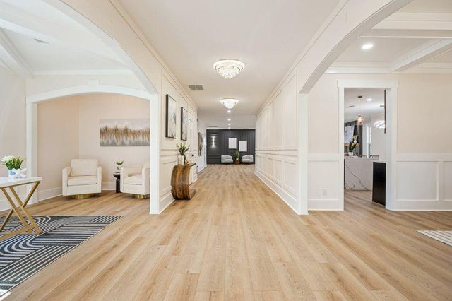 1755 SNAPFINGER Road, Decatur, GA 30032