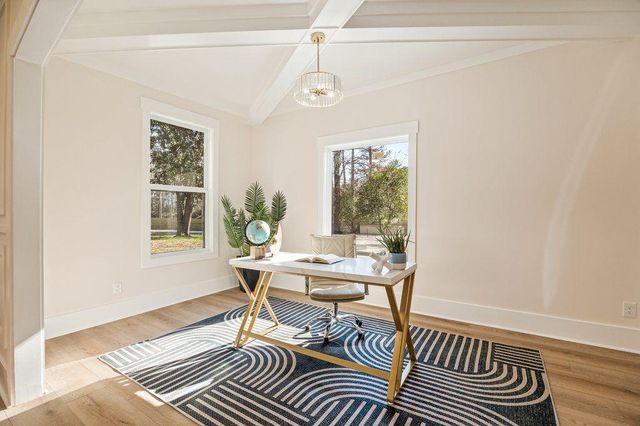 1755 SNAPFINGER Road, Decatur, GA 30032