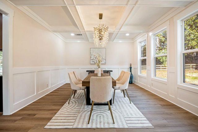 1755 SNAPFINGER Road, Decatur, GA 30032