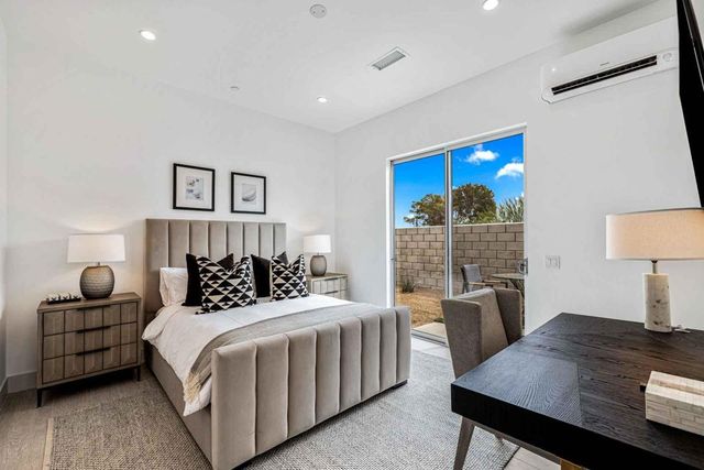 72985 Somera Road B, Palm Desert, CA 92260