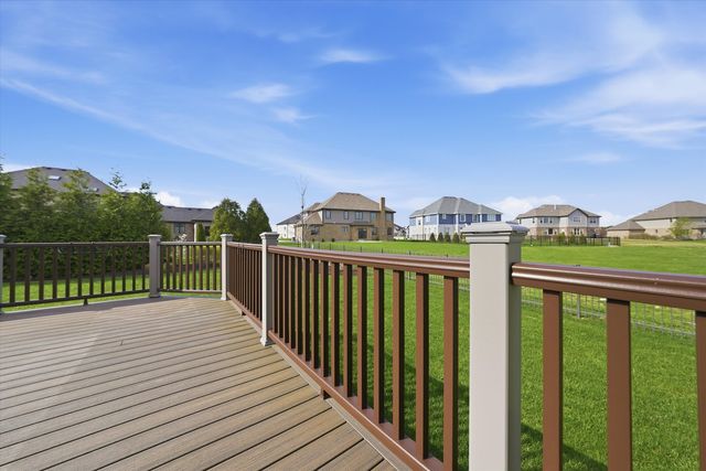 8613 High Stone Way, Frankfort, IL 60423