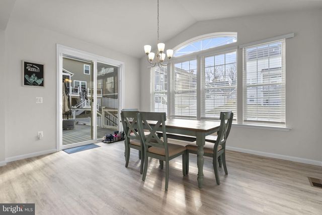 68 SNOWDROP DR, Stafford, VA 22554