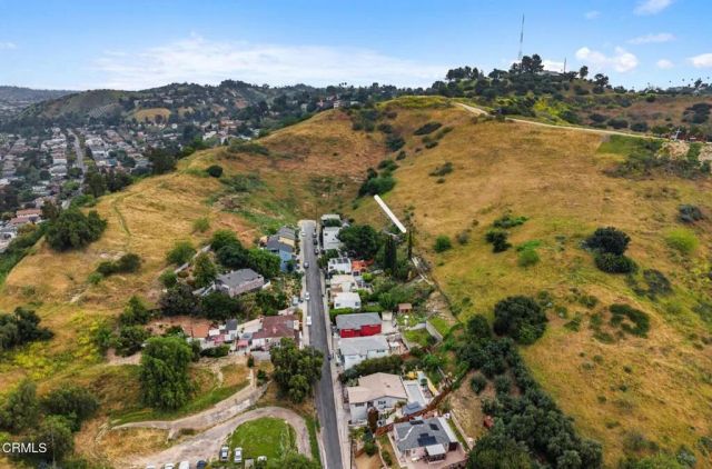 0 E E Ave 33, Los Angeles, CA 90031