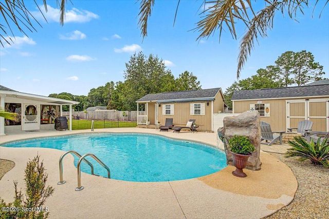 151 Evans Lane NE, Ludowici, GA 31316