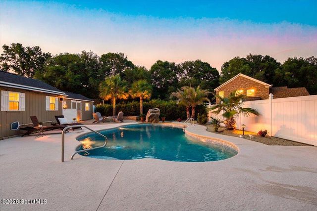 151 Evans Lane NE, Ludowici, GA 31316