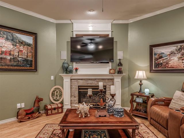 1804 Duckhawk Court, Edmond, OK 73003