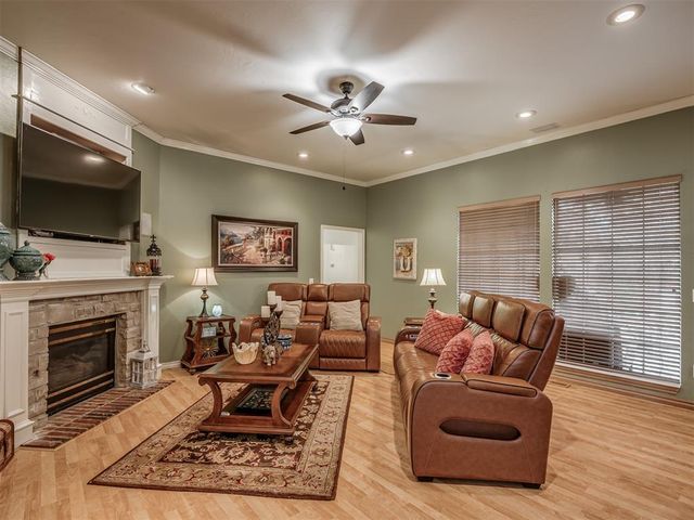 1804 Duckhawk Court, Edmond, OK 73003