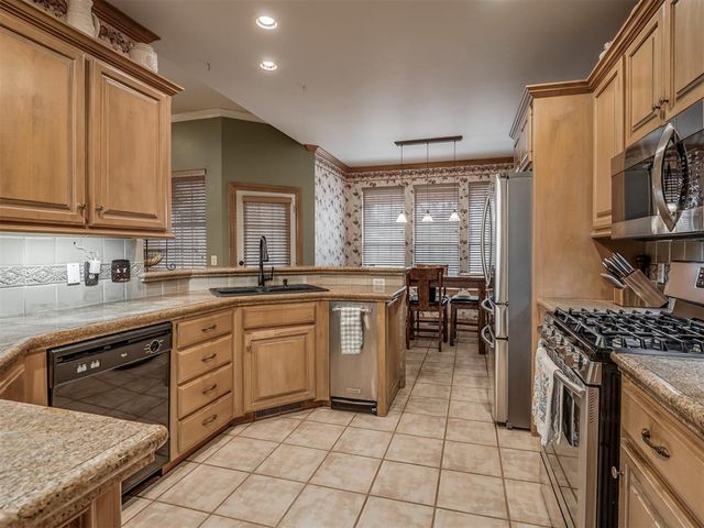 1804 Duckhawk Court, Edmond, OK 73003