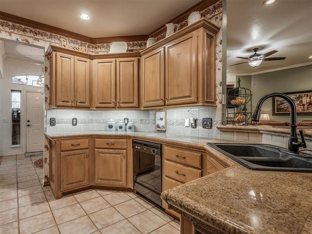 1804 Duckhawk Court, Edmond, OK 73003