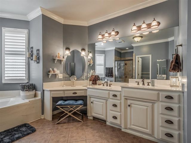 1804 Duckhawk Court, Edmond, OK 73003