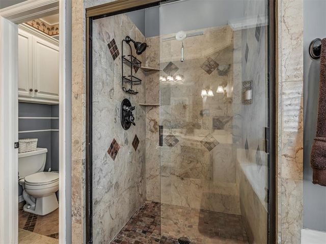 1804 Duckhawk Court, Edmond, OK 73003