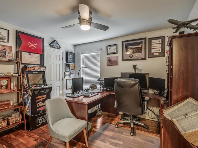 1804 Duckhawk Court, Edmond, OK 73003