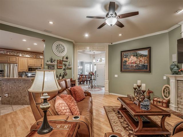 1804 Duckhawk Court, Edmond, OK 73003