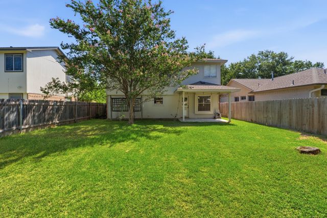 2674 BRADLEY LN, Round Rock, TX 78664