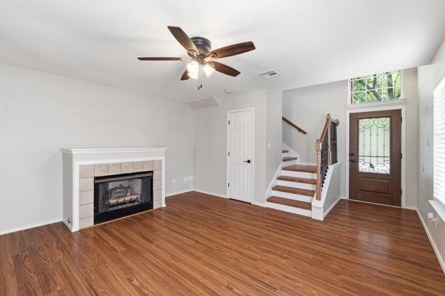 2674 BRADLEY LN, Round Rock, TX 78664