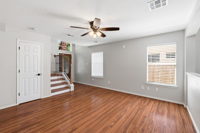 2674 BRADLEY LN, Round Rock, TX 78664