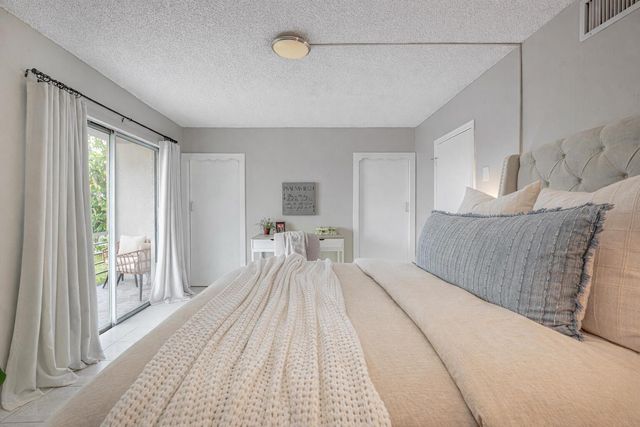 115 NE 202nd Terrace M20, Miami Gardens, FL 33179