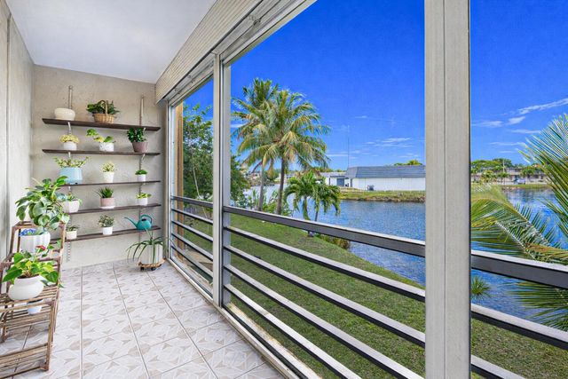 115 NE 202nd Terrace M20, Miami Gardens, FL 33179