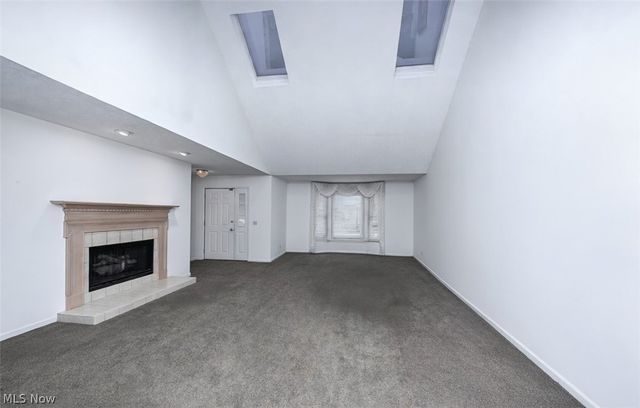 9083 Woodcrest Drive, Brecksville, OH 44141