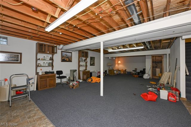 9083 Woodcrest Drive, Brecksville, OH 44141